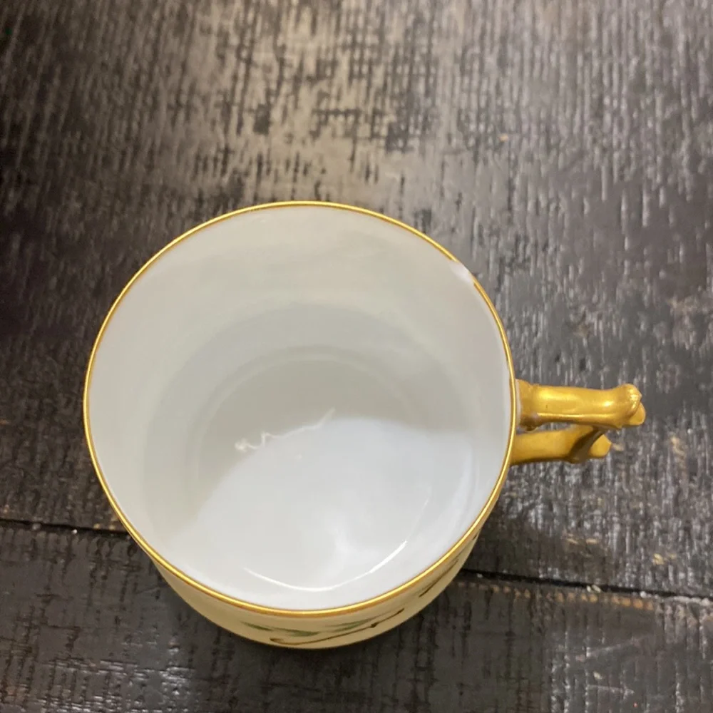 Antique Hand Painted Tea Cup & Saucer Set!